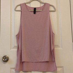 Yogalicious - Split-Side Tank